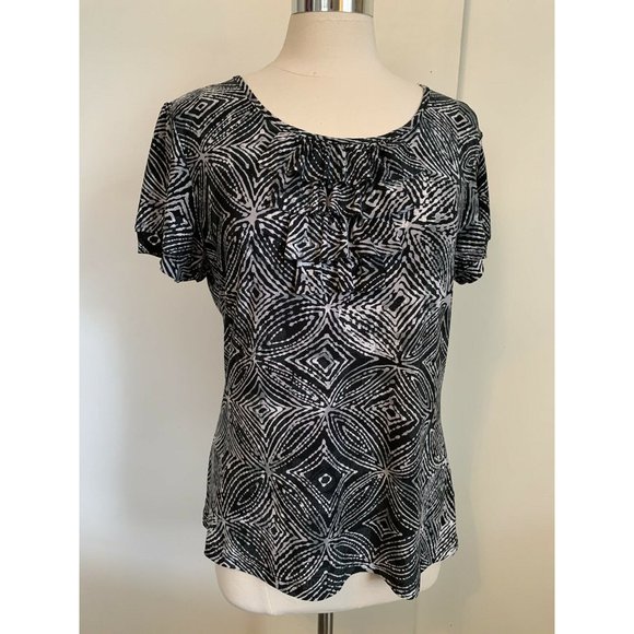 Abstract print Top Blouse Black White Gray short sleeve Size XL Mob Wife vibes - Picture 9 of 9